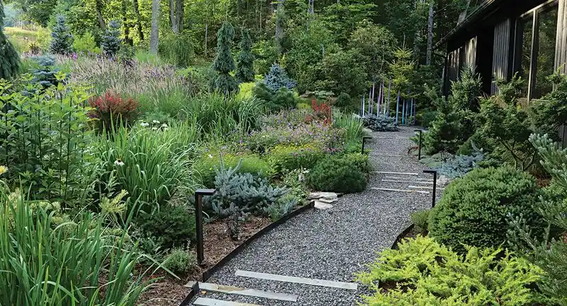 Artistic Stone Arrangements