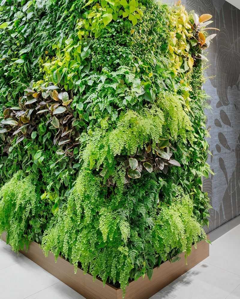 Botanical Vertical Wall