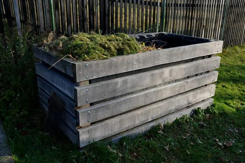 Composting Lawn Clippings