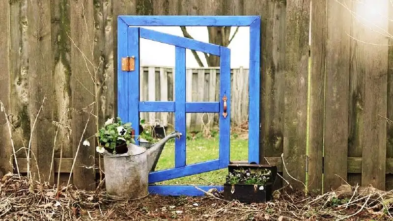 Garden Mirror Illusion