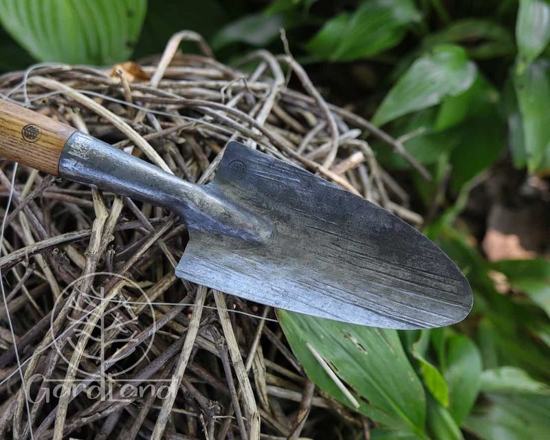Garden Spade