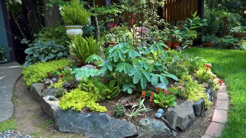Overlooking Seasonal Changes