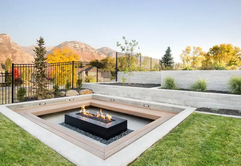 Sunken Lounge Area
