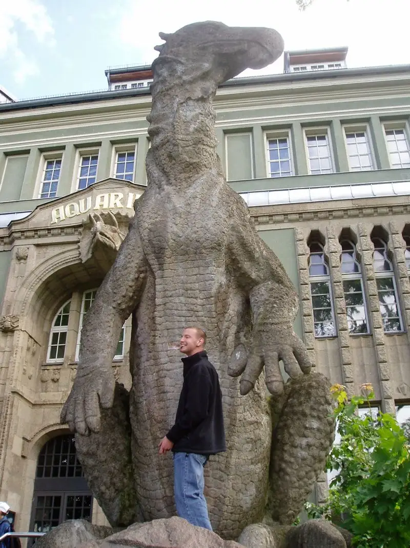 The Living Dinosaur of Berlin