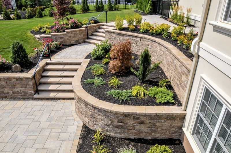 Construct a Retaining Wall