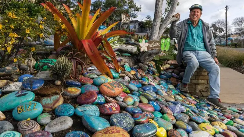 Painting Garden Stones