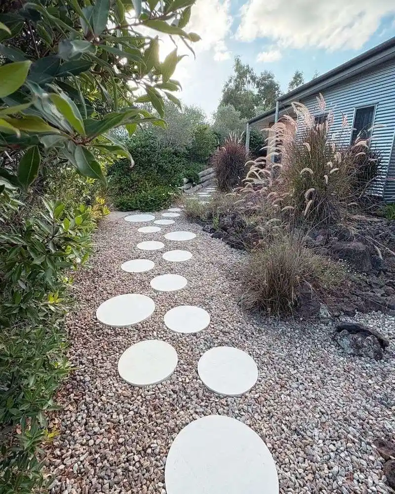 Echoing Stone Paths