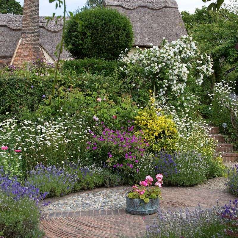 English Cottage Chic
