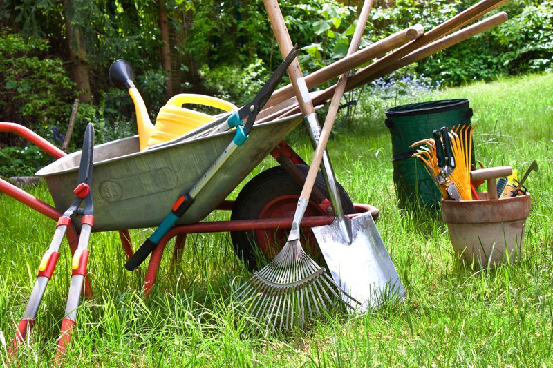 Garden Tool Maintenance