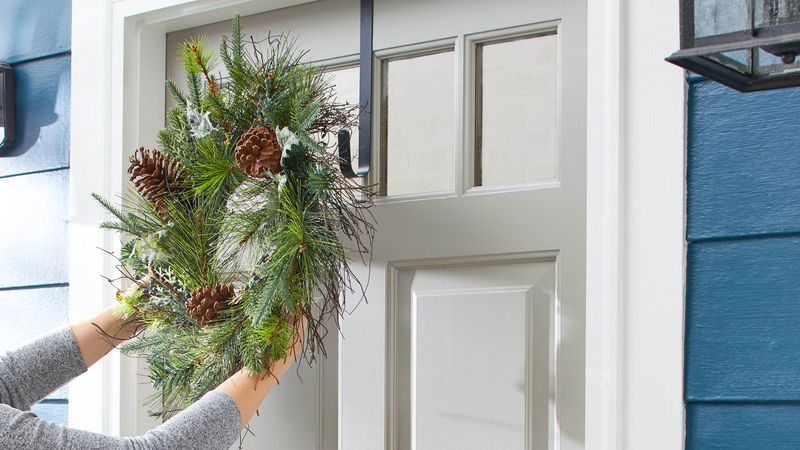 Hang a Wreath