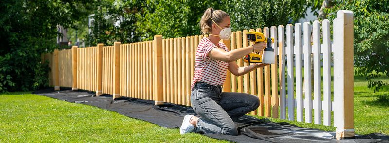 Paint the Fence