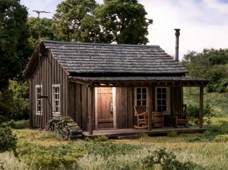Rustic Woodland Cottage