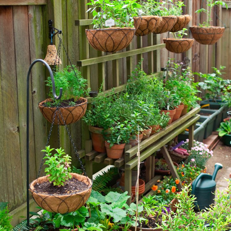 Space Optimization in Small Gardens