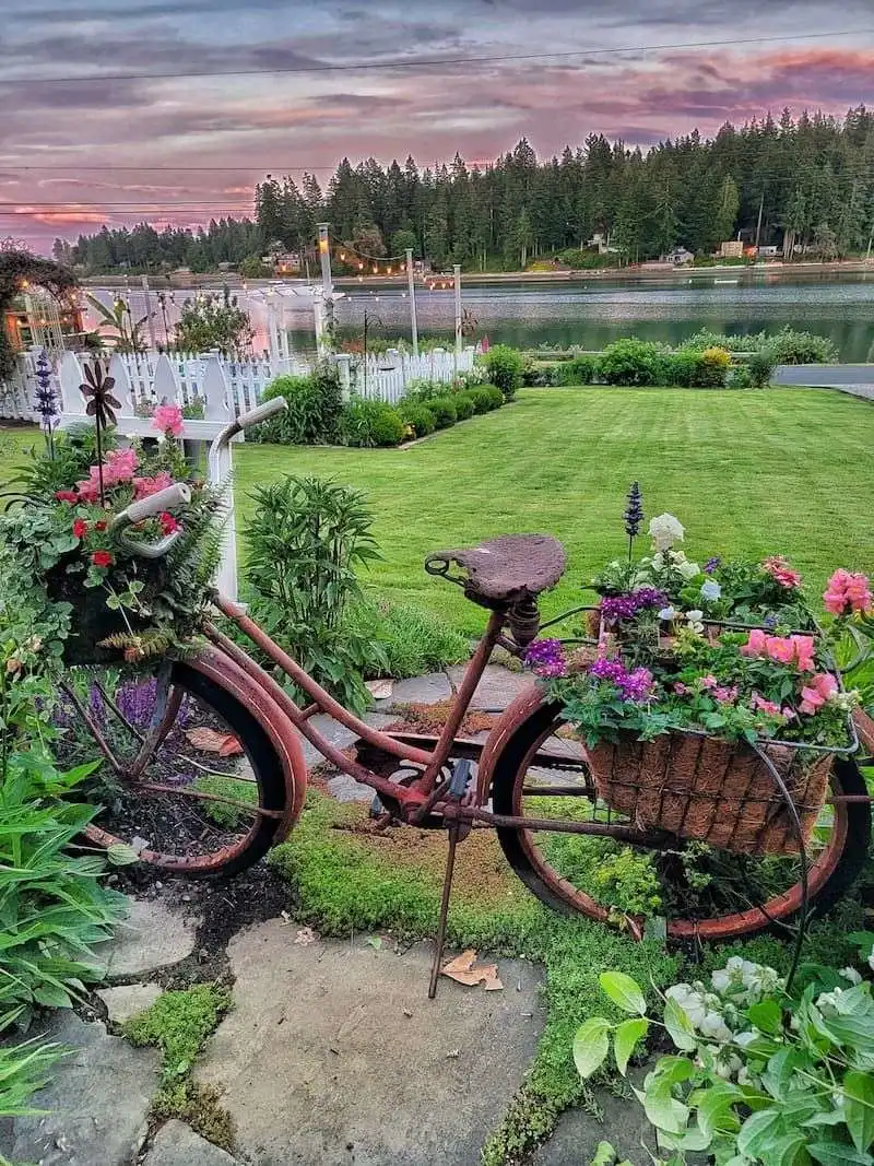 Beach-Themed Bicycle Planter