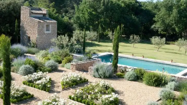 The 15-Degree Rule: How Tiny Temperature Differences Create Completely Different Gardens