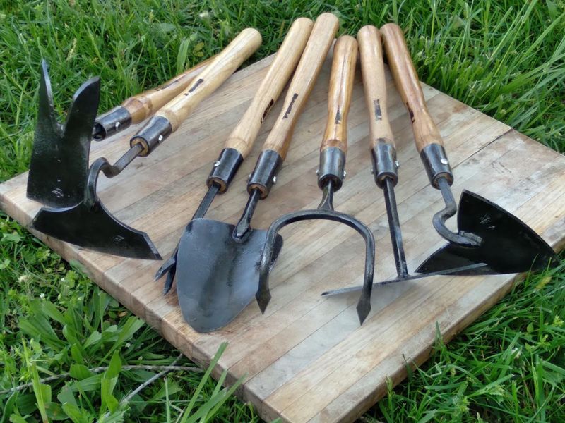 Maintaining Garden Tools