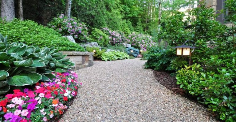 15 No-Grass Landscaping Ideas That Work and 12 That Take Almost No Effort