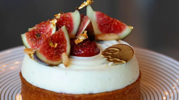 15 Ways to Use Figs and Strawberries Together for Summer Delights