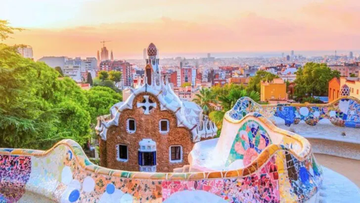 16 Places Where Locals Use Plants Like Art (And Tourists Are Just Catching On)