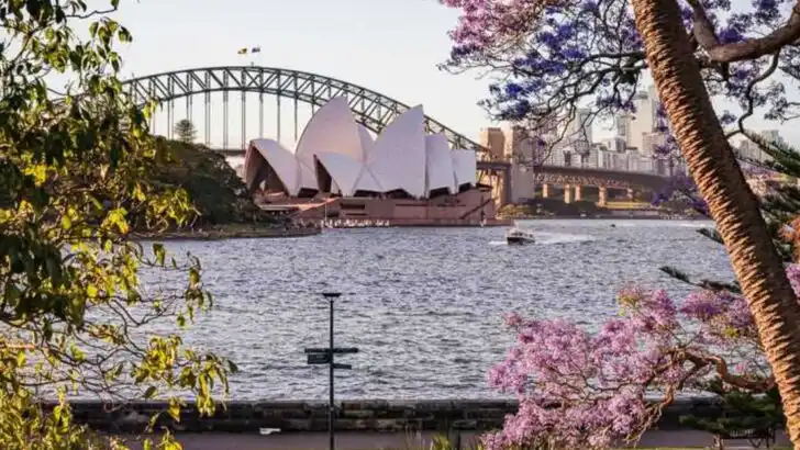 17 Cities Where Public Gardens Are the Main Summer Attraction