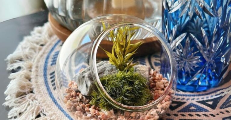 19 Ways to Use Plants Instead of Decorations—And Make Your Home Feel Alive