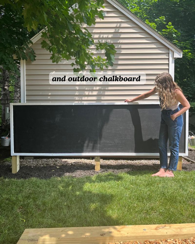 DIY Outdoor Chalkboard