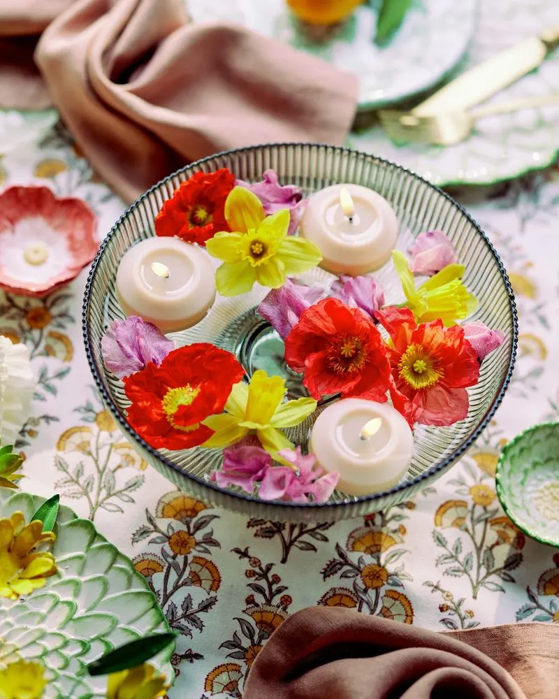 Floating Floral Centerpieces