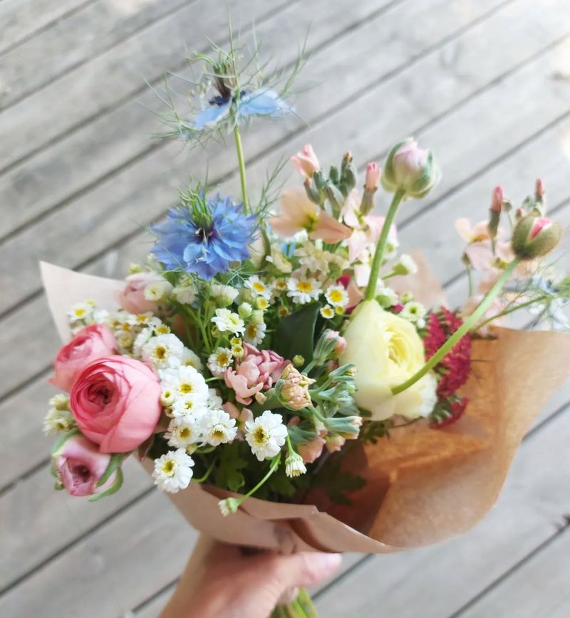 Focusing Solely on Flowers