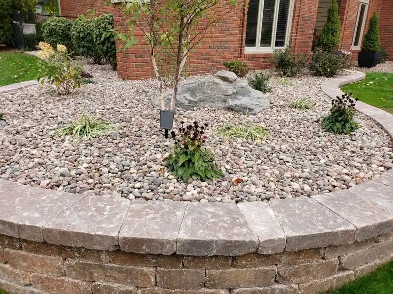 Heavy Stone Mulch