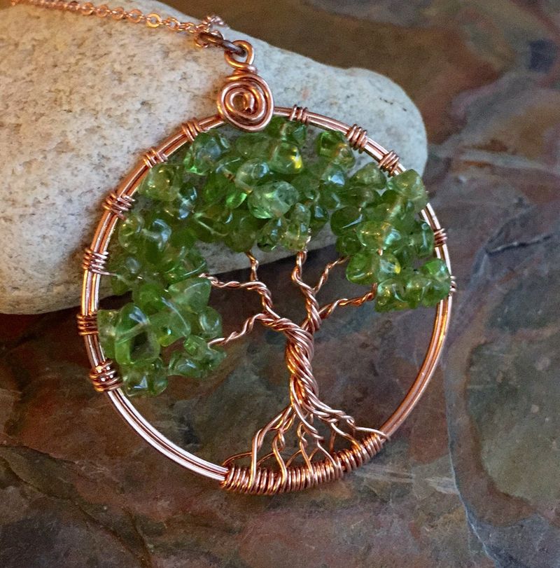 Living Necklace Craft