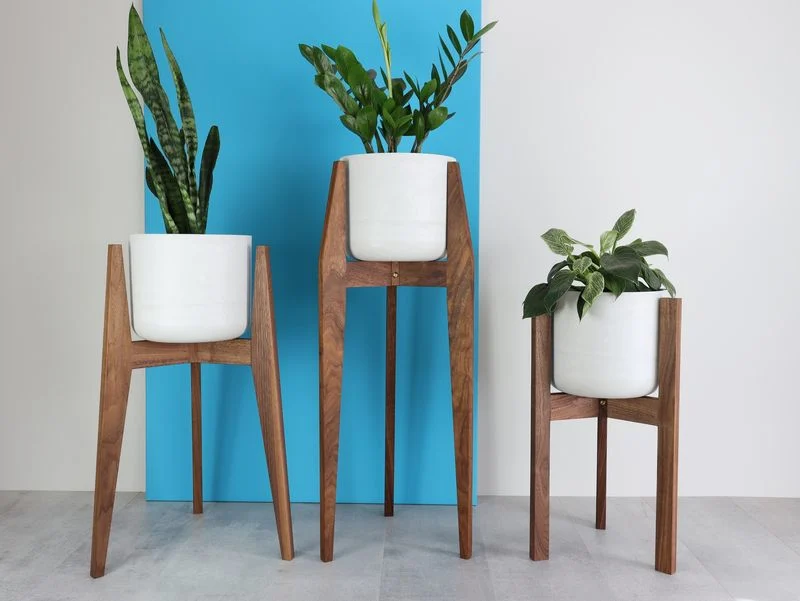 Minimalist Plant Stand