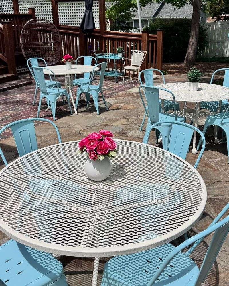Paint Garden Furniture
