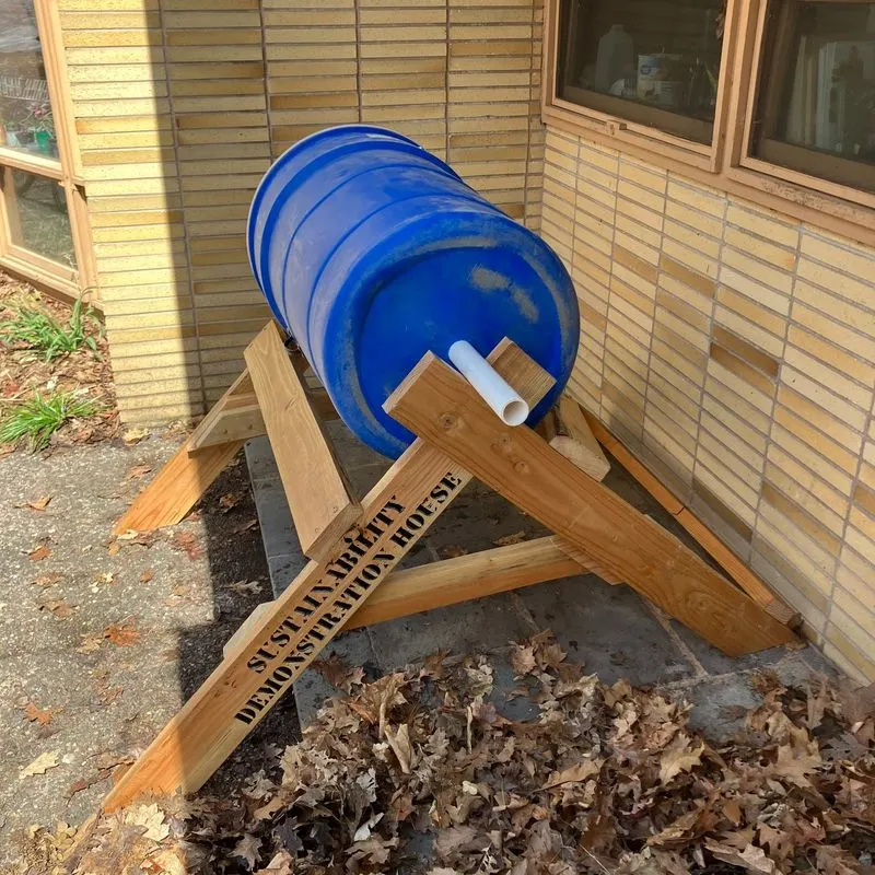 Pallet and Plastic Compost Bin