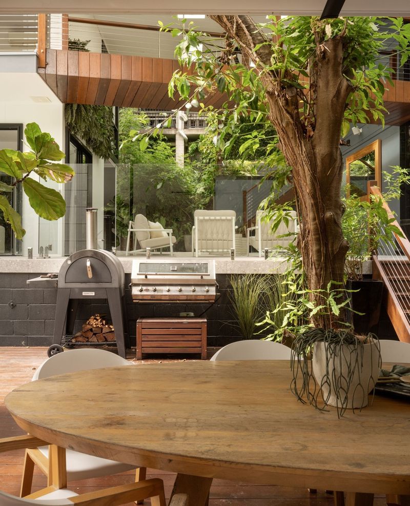 Rainforest Retreat Table