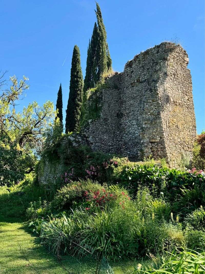 Ruined Castles