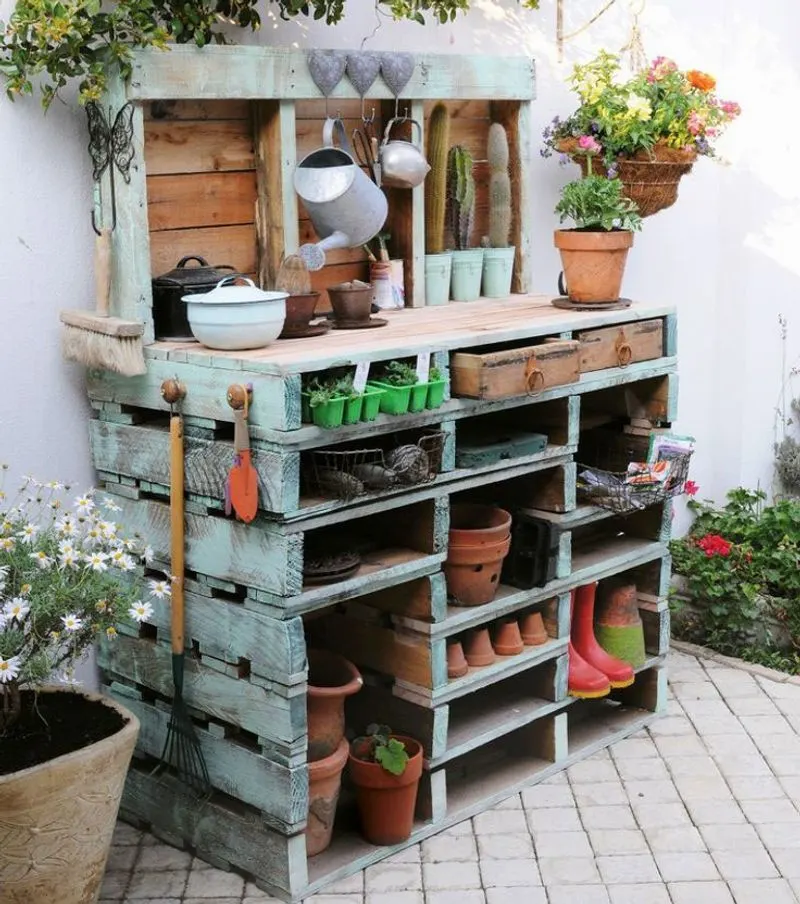 Rustic Pallet Planter