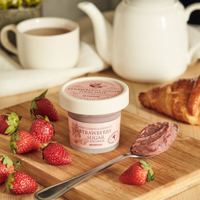 Skin-Enhancing Face Mask