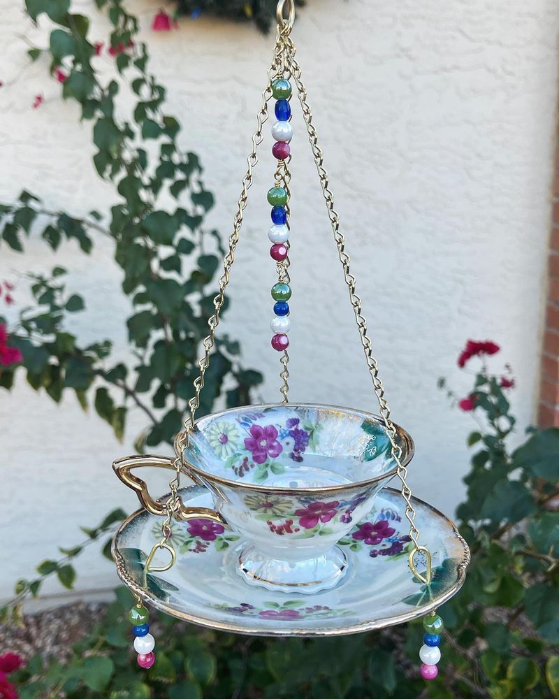Tea Tin Holder