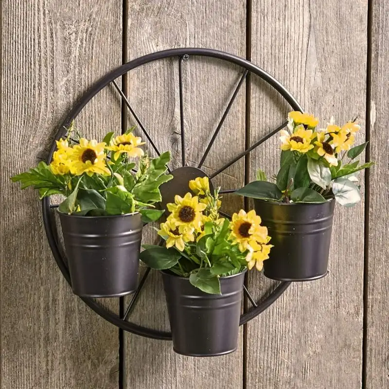 Wagon Wheel Planter