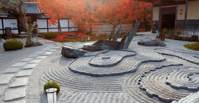 14 Landscaping Ideas Without Grass and 7 That Usually Disappoint