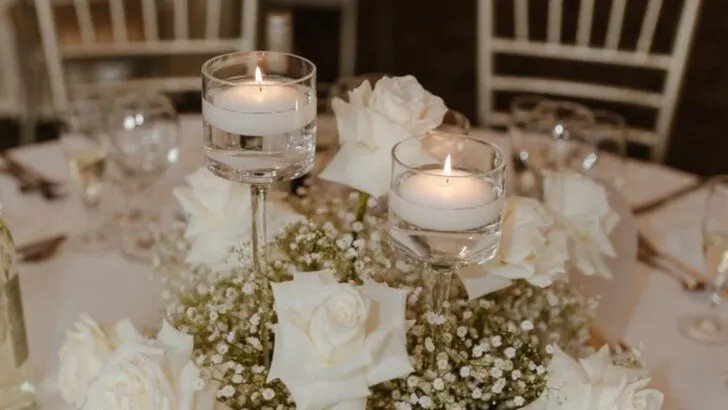 15 Festive Blooms That Make Any Table Look Like a Pinterest Dream