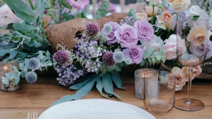 17 Garden Blooms That Instantly Class Up Any Summer Wedding Table