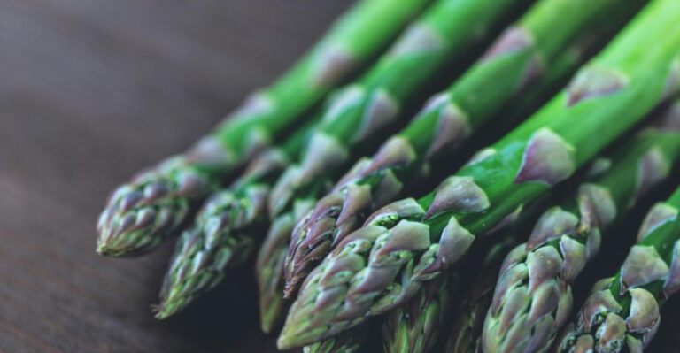 20 Keto-Compatible Vegetables to Plant This Year