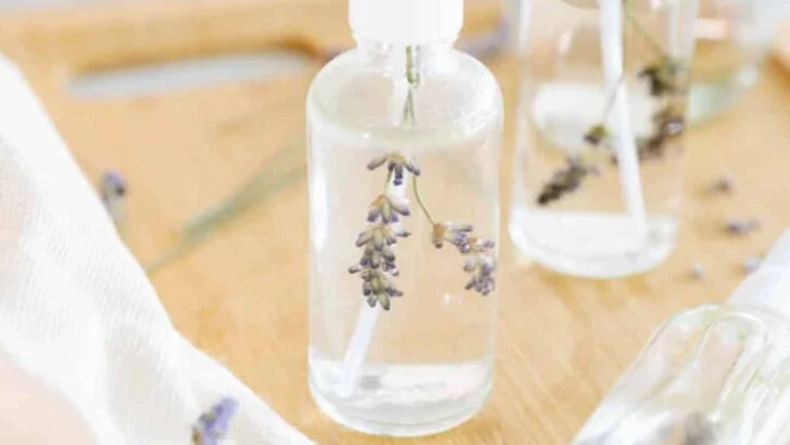 5 DIY Face Mists You Can Make With Garden Herbs