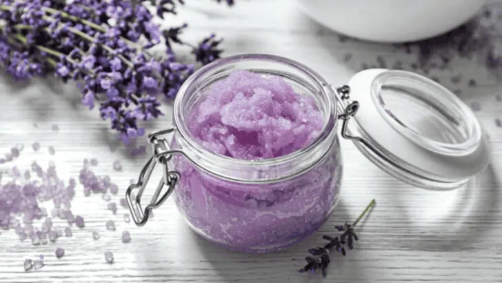 5 DIY Sugar Scrubs Made From Things Growing in Your Backyard and 11 That Smell Amazing
