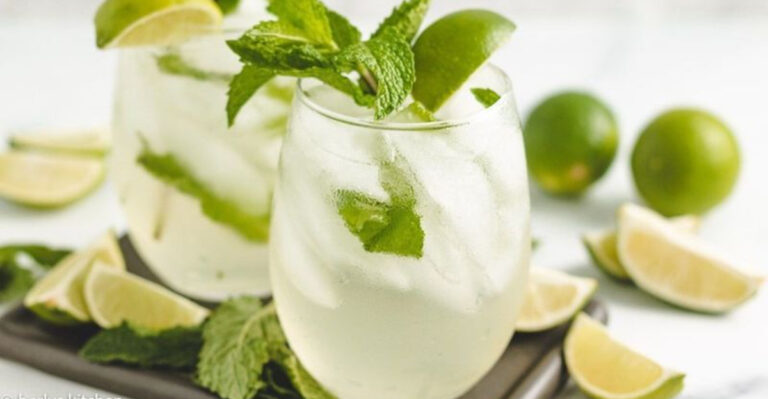 6 Cocktails You Can Make With Your Herb Garden and 13 That Guests Will Beg You For