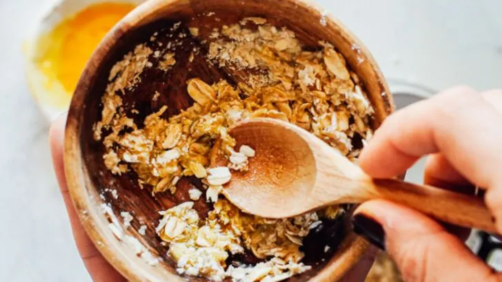 6 Things in Your Fridge That Make Great Face Masks and 10 Garden Plants That Do It Better