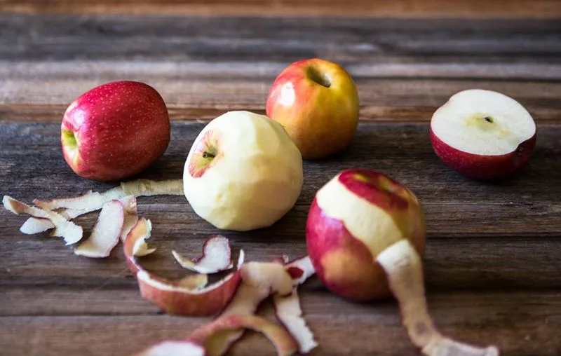 Apple Cores