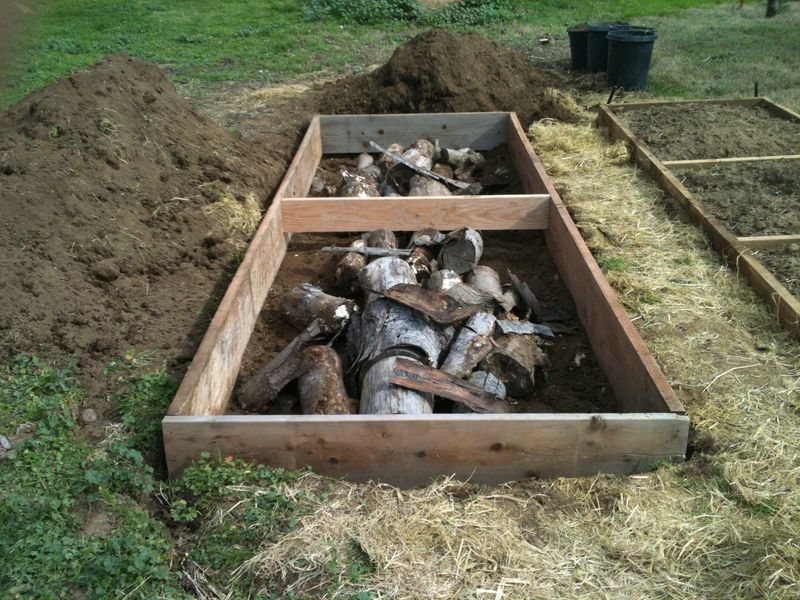 Design #2: Hugelkultur Bed