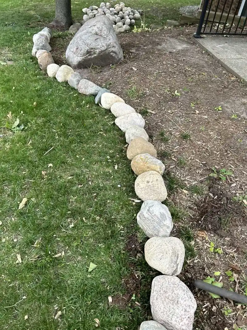 Stacked Stone Borders Without Mortar
